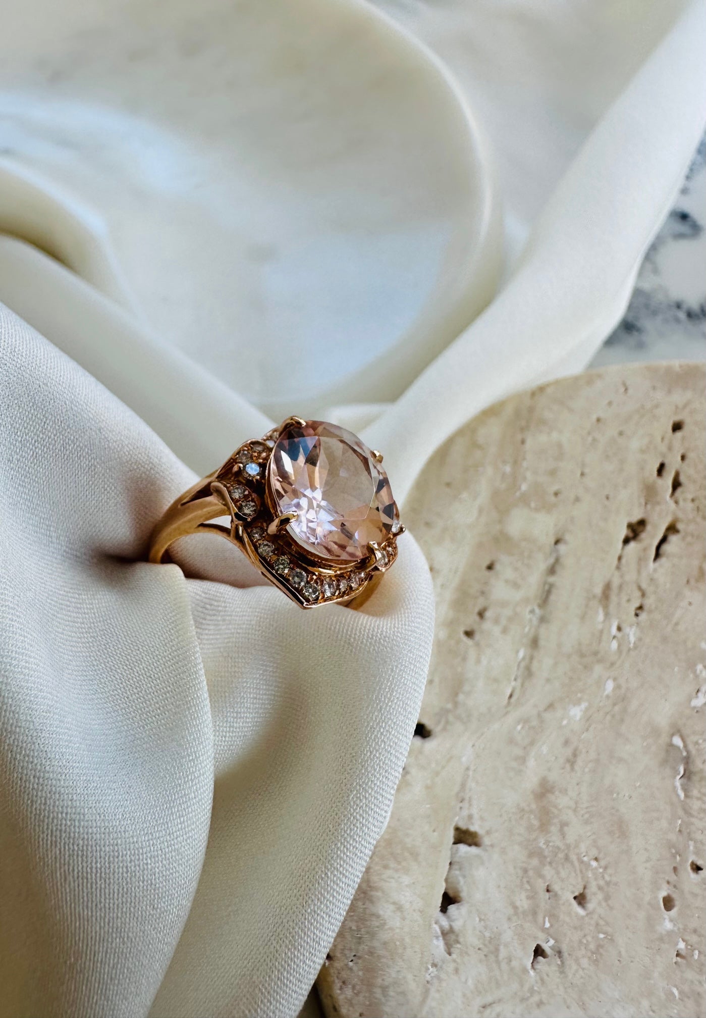 Morganite and Diamond Ring 18K Rose Gold